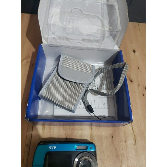 SVP Waterproof 18  Mega Pixel Digital Camera AQUA 5500-A w/ Floating Wristband - Picture 5 of 8